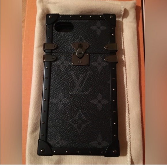 Louis Vuitton Monogram Eye Trunk iPhone 7 Case 🖤 NWT - Picture 10 of 10